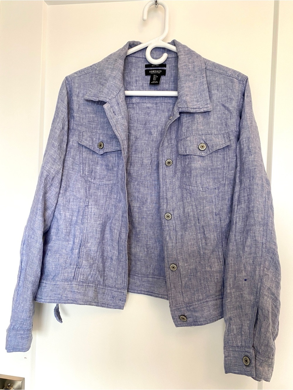 JONES & CO Light Blue Linen100% Button Jacket